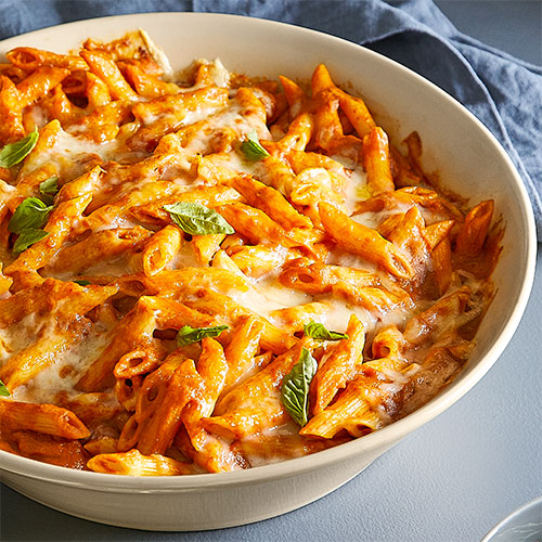 Rigatoni et sauce tomate aux légumes 